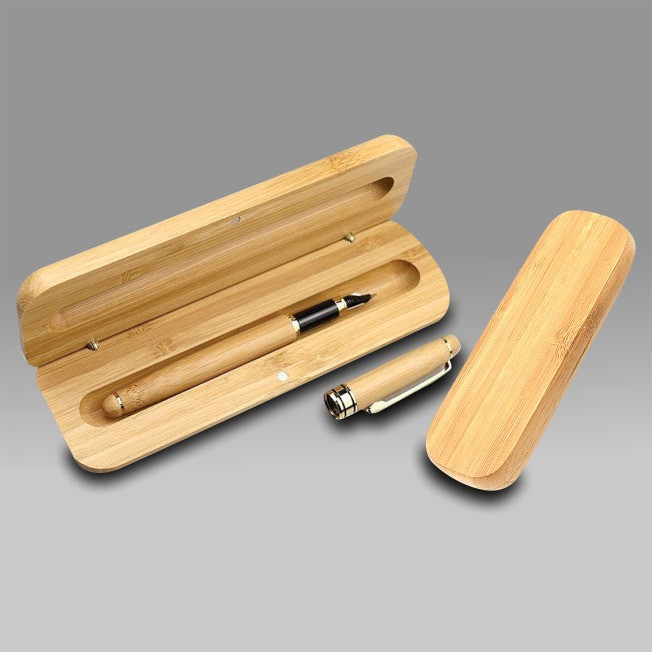 Wood box and pen gift set